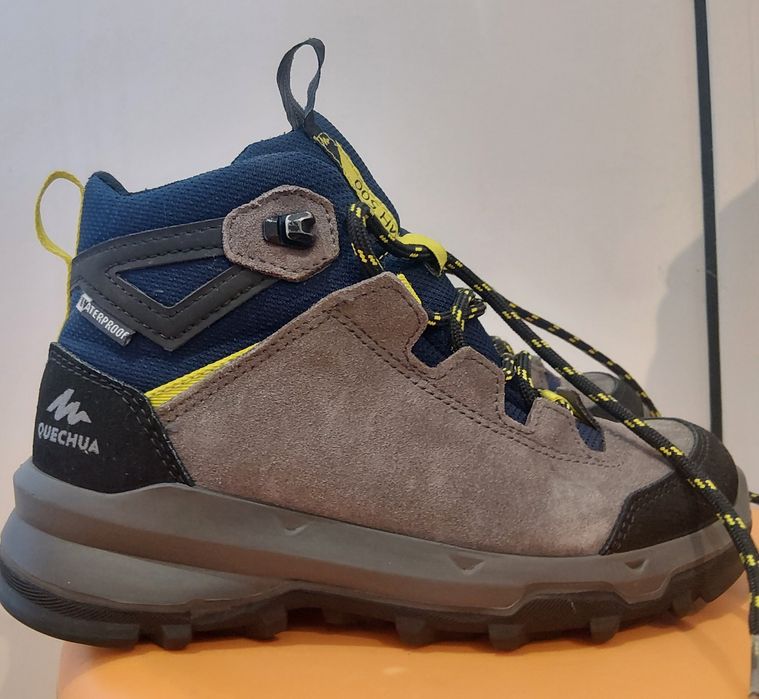 Детски непромукаеми туристически обувки за прходи MH500