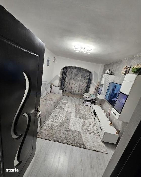 Apartament 3 camere decomandat in Mircea cel Batran cu Centrala propri