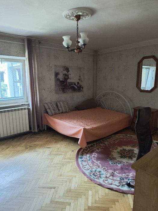 Apartament 3 camere de inchiriat