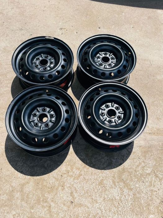 штамп на камри 55 новый