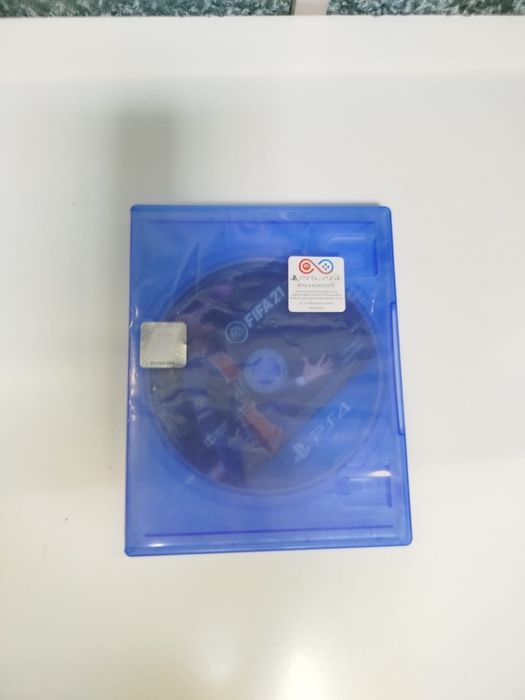 Продам диск фифа 21 в коробке на пс 4