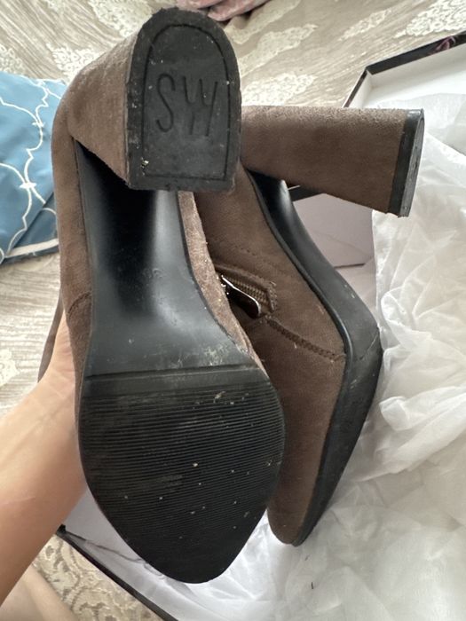 Продам коричневые замшевые ботфорты