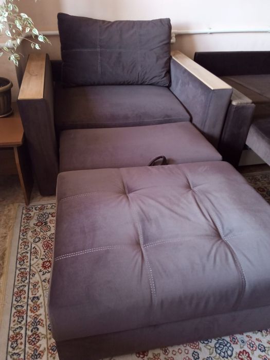 Продам диван, кресло