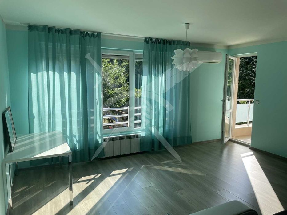 Дава се под наем Двустаен апартамент в София, Мусагеница - 90 кв.м за 750 € - Снимка #2