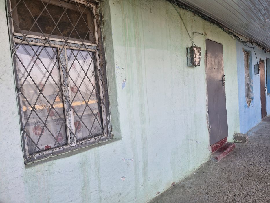 Этаж дом двух комнаты