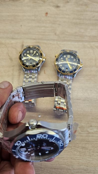 Ceas automatic 475 lei bucata