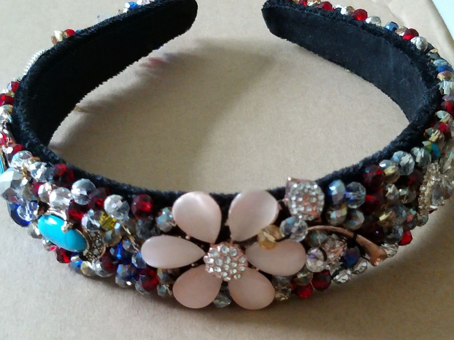 Ободки с хрусталиками