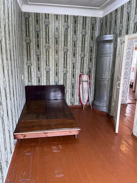 Срочно сдается 2 комнатная квартира на рисовым Магнит бакалея