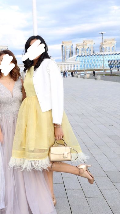 Платье на выпускной Valentino