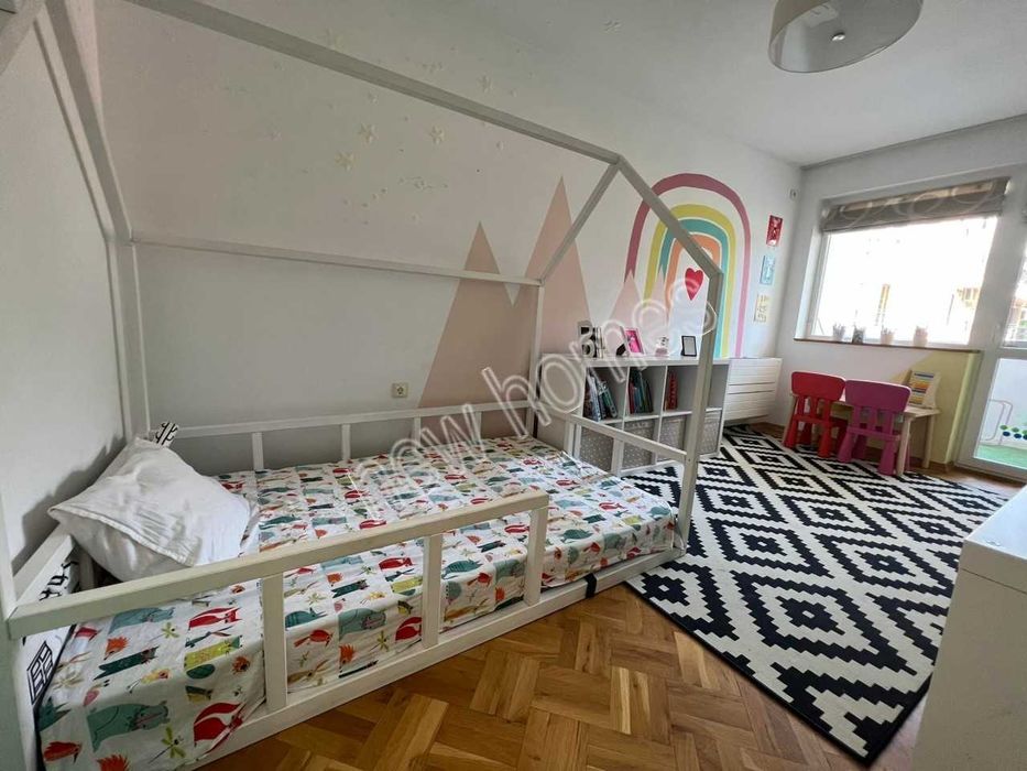 Продава се Тристаен апартамент в Пловдив, Младежки Хълм - 100 кв.м за 1750 €/кв.м - Снимка #7