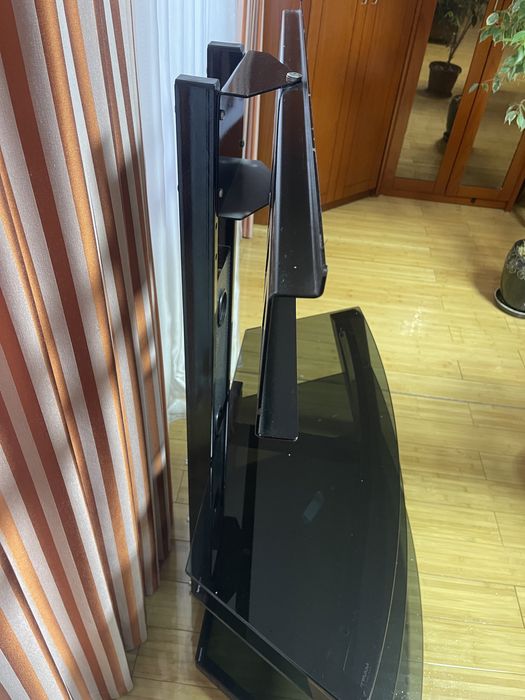 Тумба под телевизор