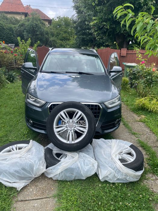 Audi Q3 ,proprietar, asigurare și ITP valabile până în 2027
