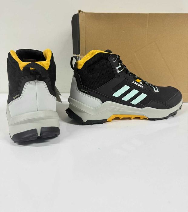 Adidas Terrex AX4 Mid GORE TEX