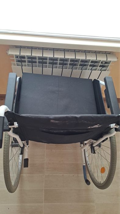 Срочно продам коляску