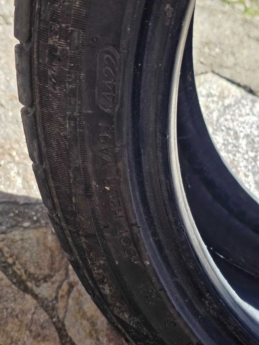 Kumho- 205/45/17 DOT22