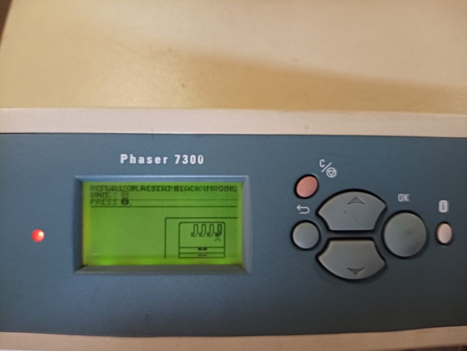 Продавам принтер формат А3