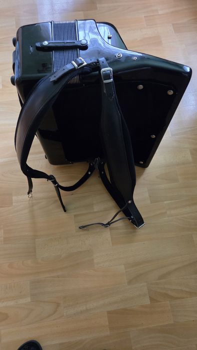 Акордеон  Weltmeister S4