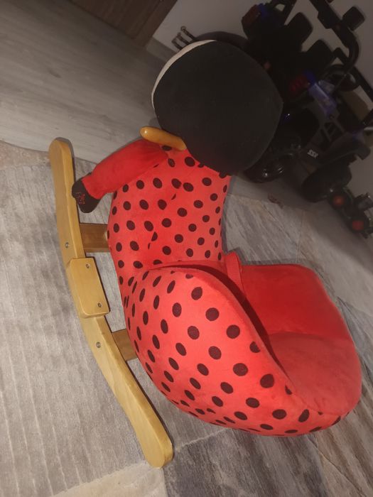 Vând balansoar bebeluși