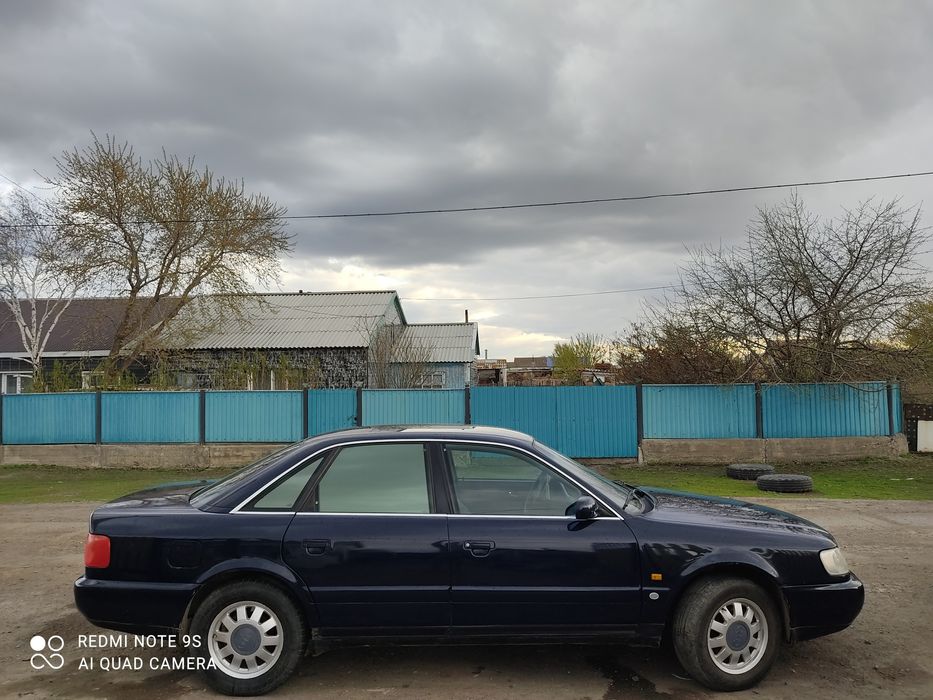 Продам Ауди А6 С4 2.6