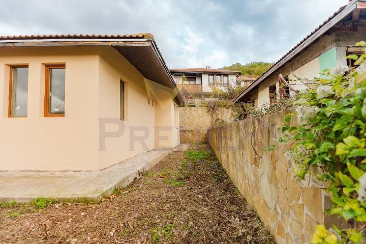 Нова едноетажна къща - Горица