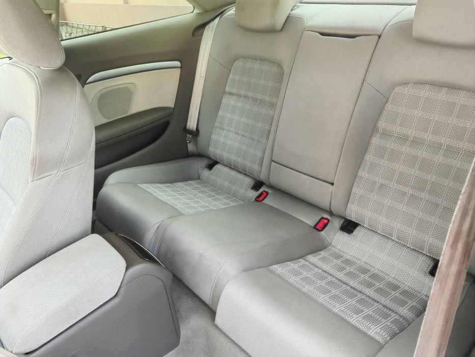 Audi A5 2.0tdi Quattro Manual 6 Viteze