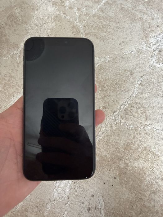 продам iphone 11