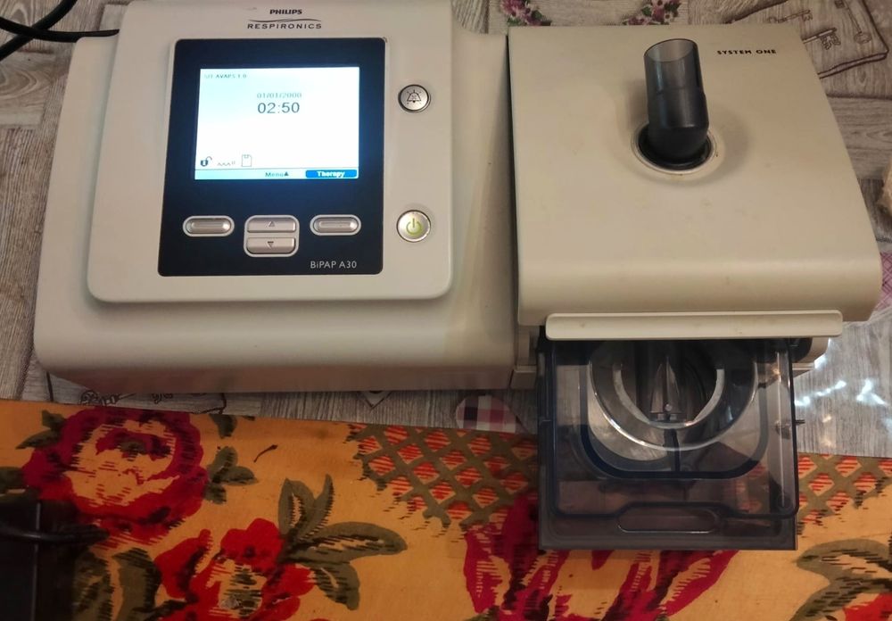 Vand aparat pentru respirat bipap a30 philips respironics