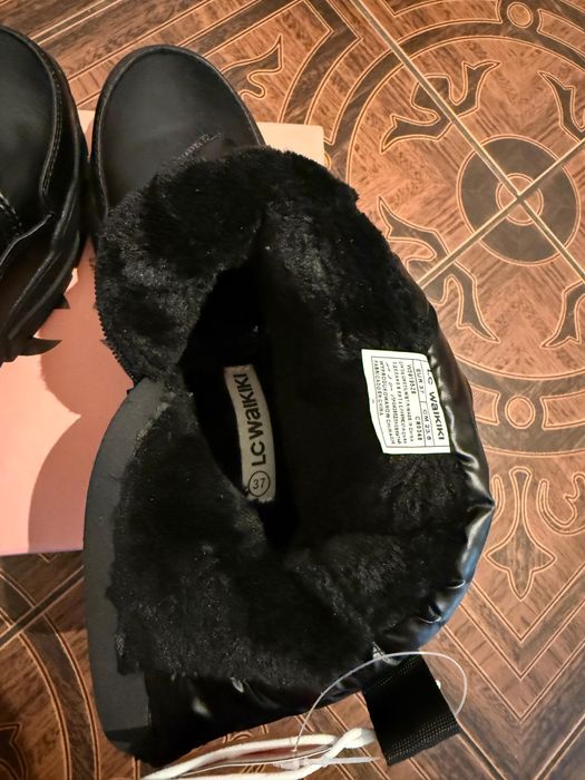 Продам женские сапоги