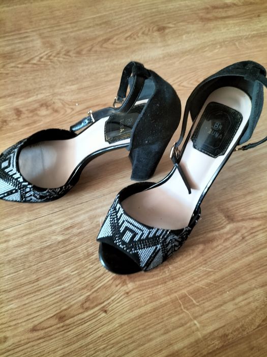 Продам танкетку 37 размер