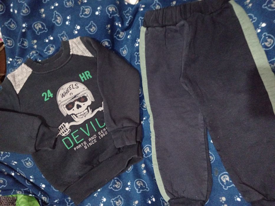 Много запазени дрехи