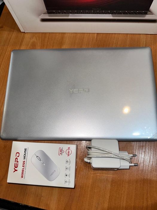 Ноутбук Yepo с гарантиейя