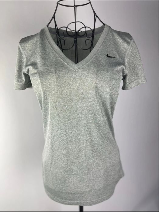 Tricouri sport Nike