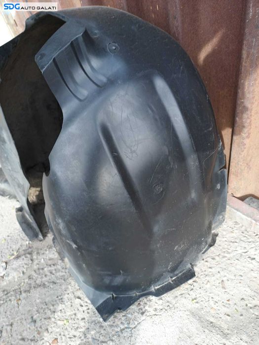 Carenaj Aparatoare Protectie Noroi de la Roata Janta Dreapta Fata cu Mici Defecte Volkswagen Jetta 4 2011 - 2018 Cod 5C6805912 [X3431]