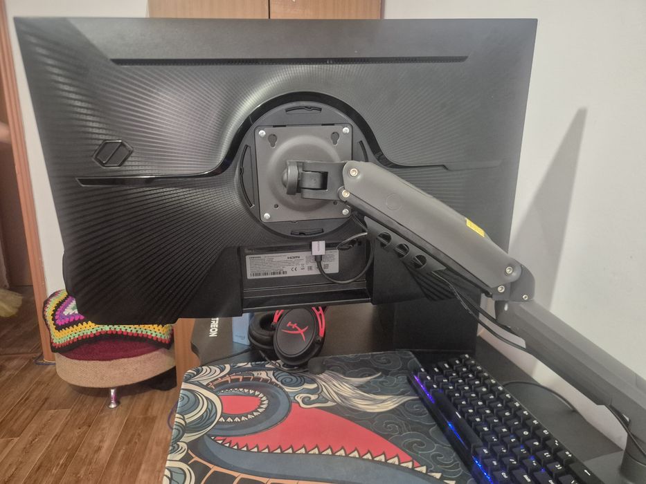 Монитор Samsung Odyssey G4 27диагональ 240hz 1920x1080