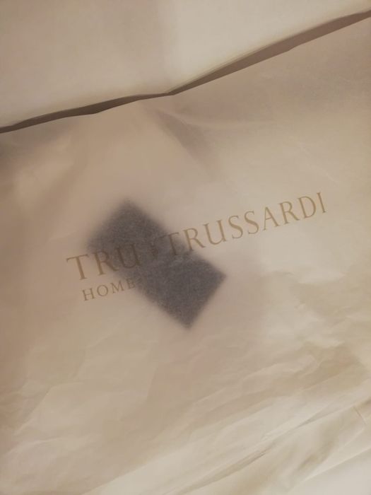 Lenjerie de pat Trussardi Swarowski de lux nou in cutie