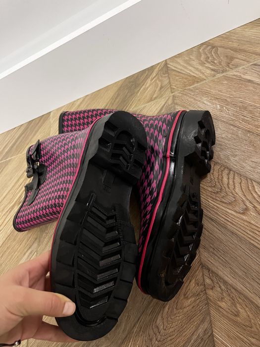 Cizme de cauciuc cu model 39
