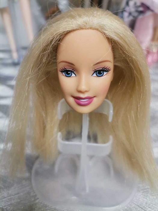 Изгодно - лотове глави на кукли Barbie bie