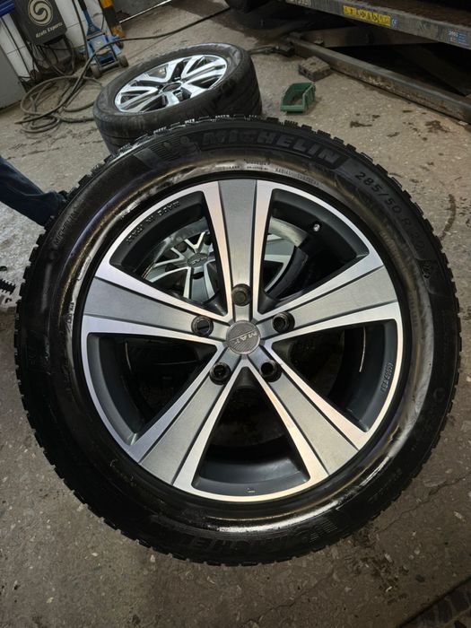 Диски Toyota Land Cruiser