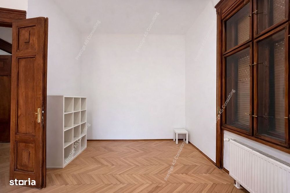 Spatiu Birouri 150 mp | Balcon cu vedere directa spre Piata Victoriei - Vedere 5