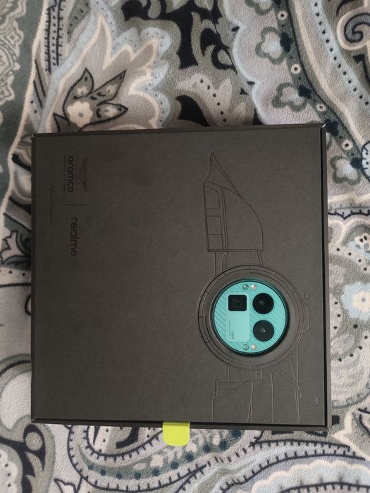 Продам Realme 8 pr
