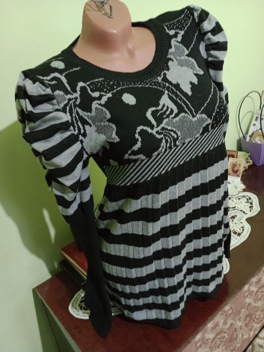 Pulovere, jachete, bluze dama