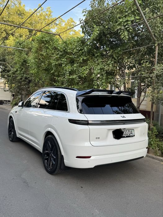 Lixiang L7 ultra 2025 yil