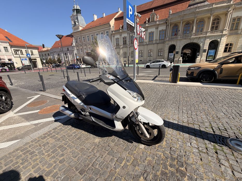 Scuter Yamaha XMAX 250cc