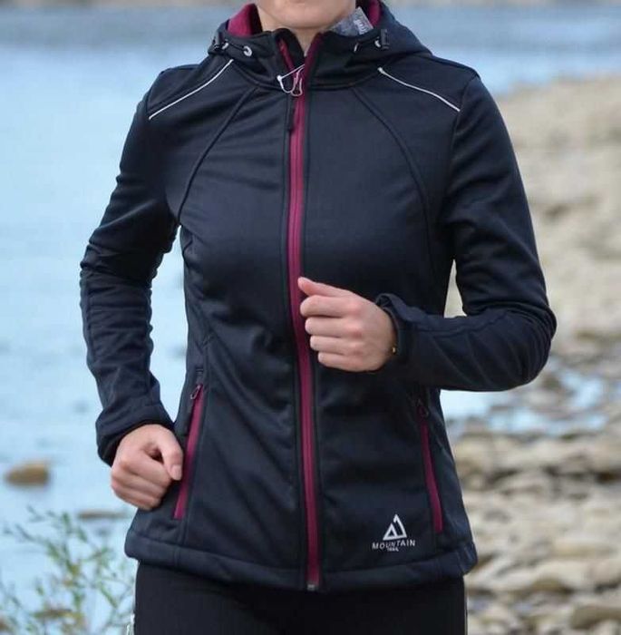 Crivit (Германия) женская  мембранная водостойкая стрейчевая толстовка
