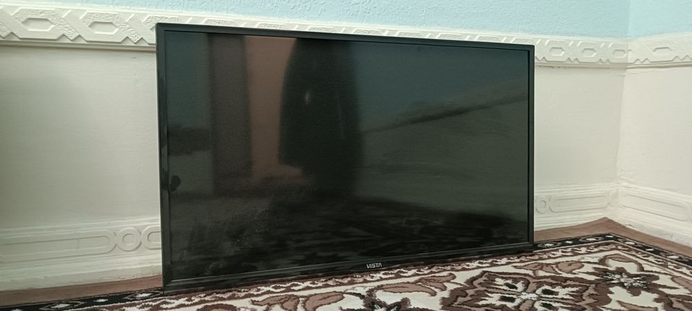 Срочно продам телевизор