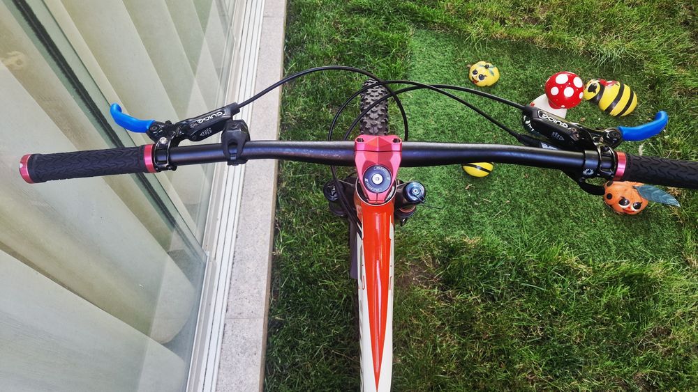 Bicicleta Full Suspension Kona2+2