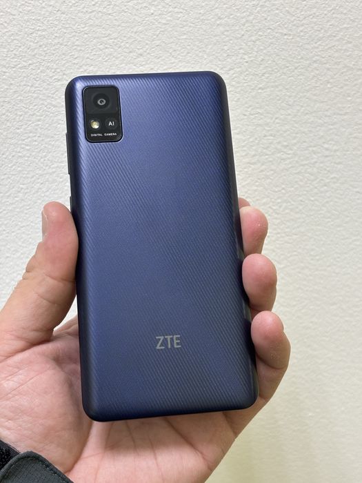 Продам телефон ZTE