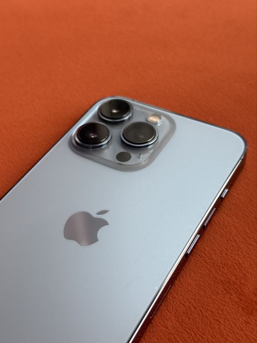 Продам iPhone 13 Pro в цвете Sierra Blue 256GB 74%