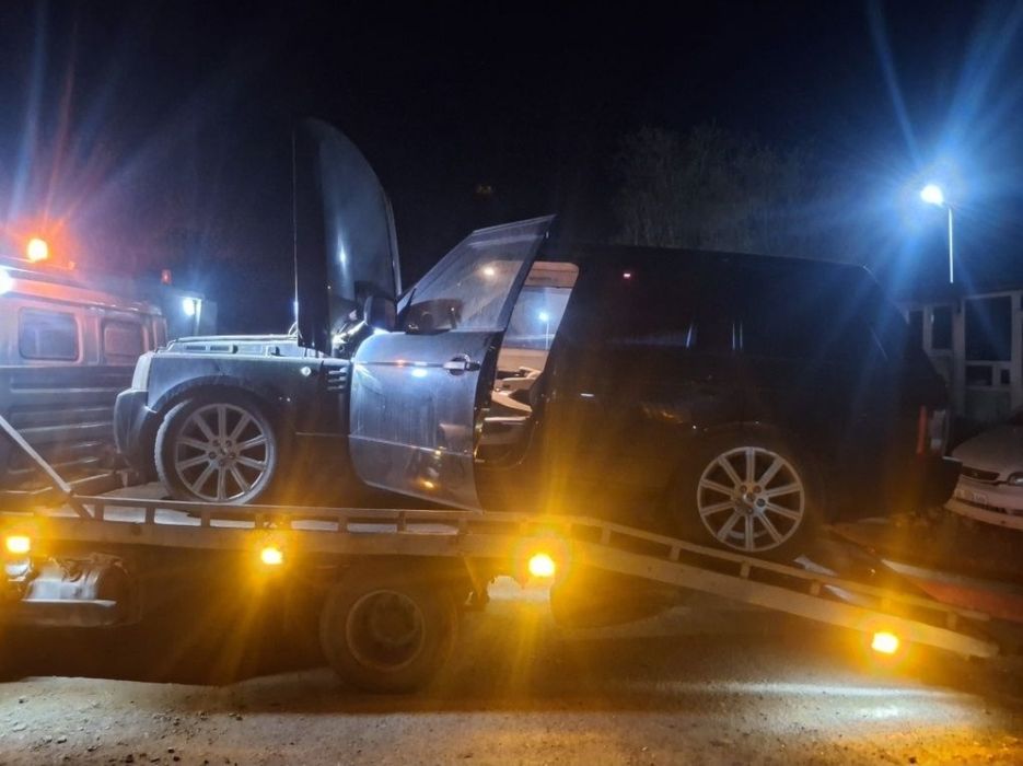 Услуги эвакуатора. Грузоперевозки.