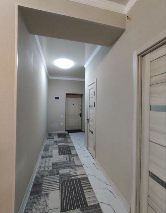 Запчас Базар Сергили 3 комнатная 3 этаж Новостройка,Продается        х